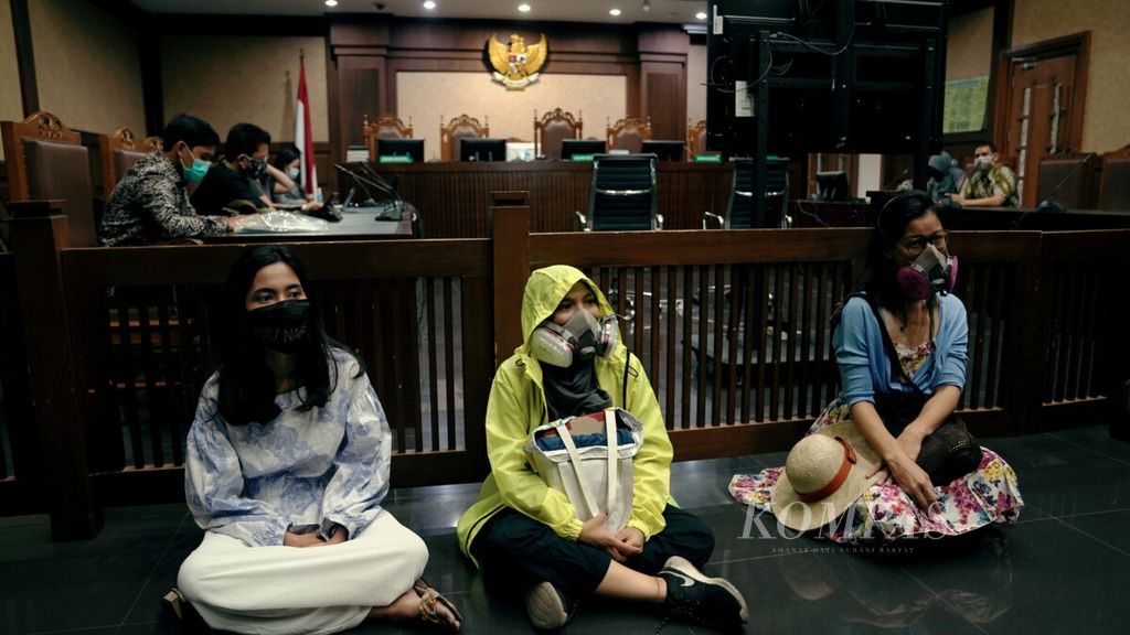 https://assetd.kompas.id/RVLKhQsZe-nIdDlP_QdWUjeQZ18=/1024x576/filters:watermark(https://cdn-content.kompas.id/umum/kompas_main_logo.png,-16p,-13p,0)/https%3A%2F%2Fkompas.id%2Fwp-content%2Fuploads%2F2021%2F09%2F20210916ags28_1631786299.jpg