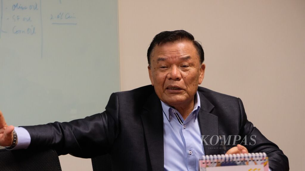menyatakan, pihaknya sebagai organisasi yang mewakili industri kelapa sawit tidak akan terpengaruh dengan kasus hukum yang menjerat PT Sinar Mas Agro Resources and Technology Tbk (SMART). Menurut Sahat, kasus ini merupakan kasus antara pihak yang bersengketa dan tidak ada kaitannya dengan industri kelapa sawit secara keseluruhan. Ia juga menambahkan bahwa industri kelapa sawit di Indonesia masih banyak memberikan manfaat bagi masyarakat, termasuk penciptaan lapangan kerja dan kontribusi terhadap ekonomi negara.