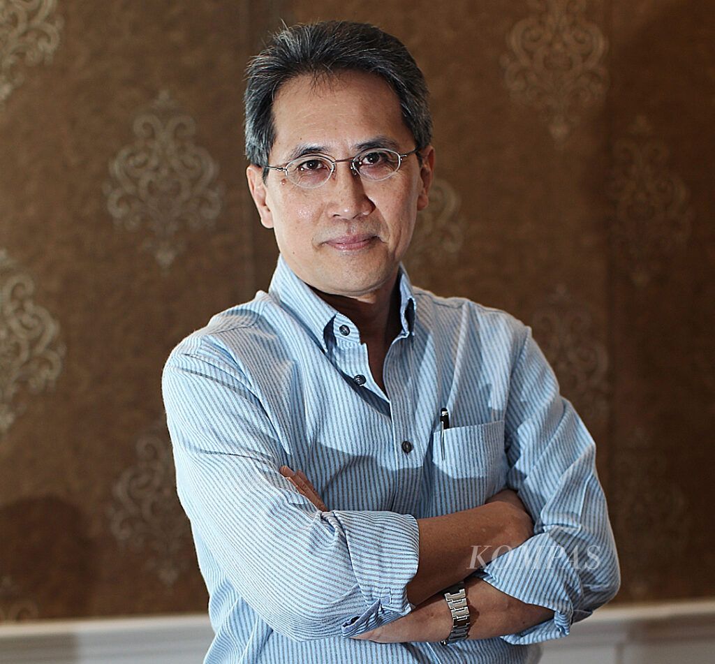 https://assetd.kompas.id/RjYrNIYw8wEkwKmvKVdT3Qv7EQI=/1024x951/filters:watermark(https://cdn-content.kompas.id/umum/kompas_main_logo.png,-16p,-13p,0)/https%3A%2F%2Fkompas.id%2Fwp-content%2Fuploads%2F2021%2F11%2Fkompas_Ariel-Heryanto_1636723663.jpg