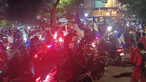 Bandung Celebrates, Persib Wins "Deui"