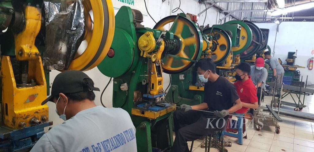 https://assetd.kompas.id/S0o5gn9KbiGLiVZDpHPN5s58pLY=/1024x497/filters:watermark(https://cdn-content.kompas.id/umum/kompas_main_logo.png,-16p,-13p,0)/https%3A%2F%2Fkompas.id%2Fwp-content%2Fuploads%2F2021%2F04%2F20210421_095236_1619242184.jpg