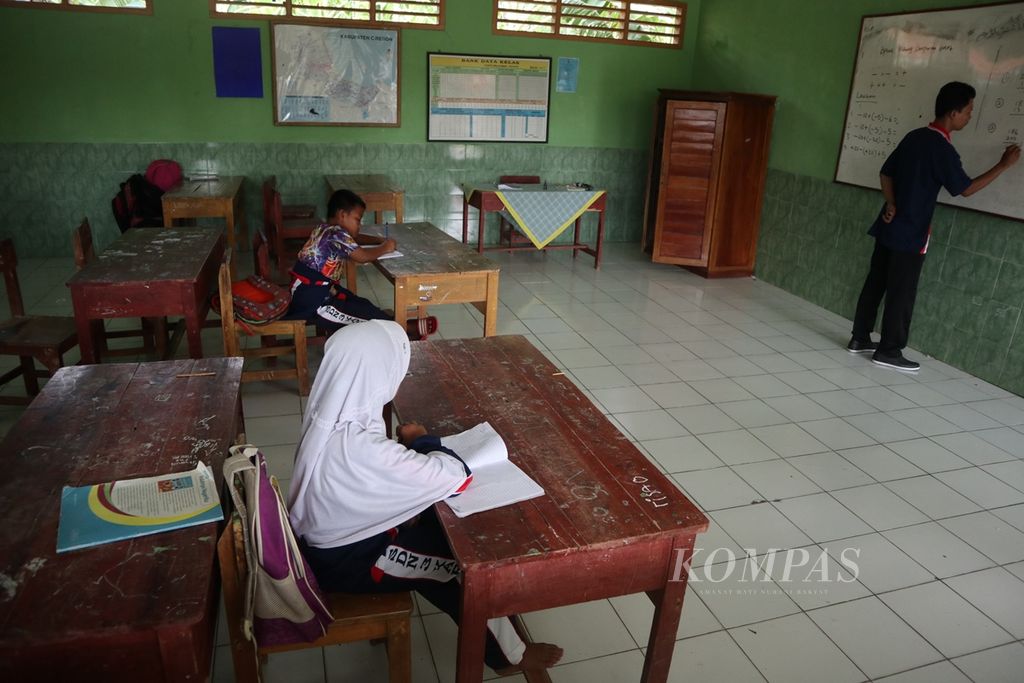 https://assetd.kompas.id/TNo_bE2BJP0x1R4-BvG3IUJwEYw=/1024x683/filters:watermark(https://cdn-content.kompas.id/umum/kompas_main_logo.png,-16p,-13p,0)/https%3A%2F%2Fkompas.id%2Fwp-content%2Fuploads%2F2019%2F11%2F62067a23-50d1-4c4a-968b-7636c4ba68c2_jpg.jpg