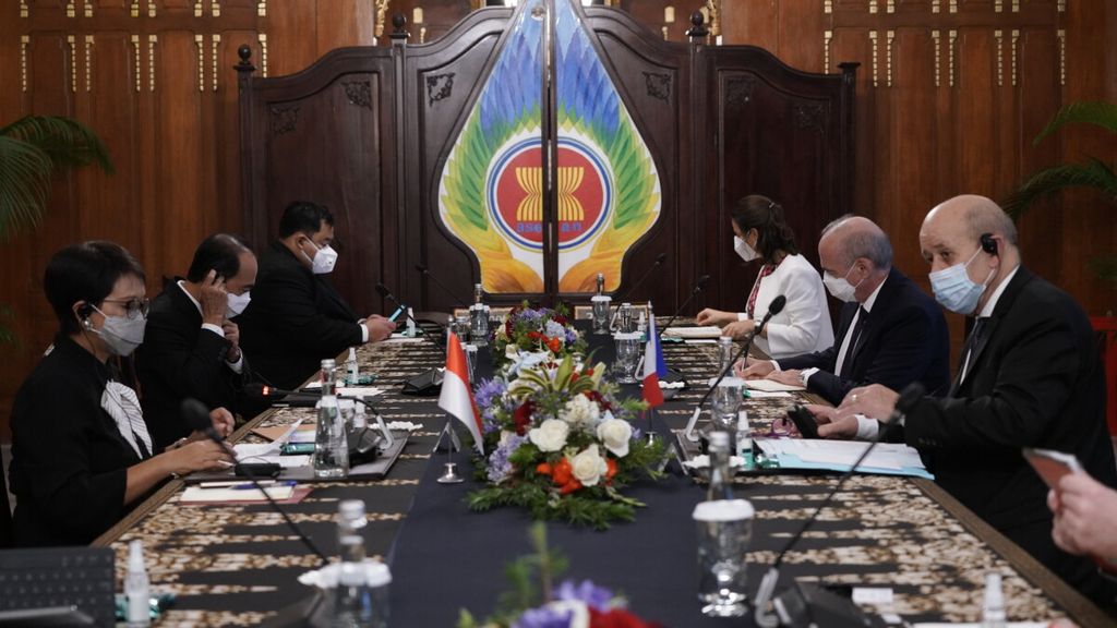 https://assetd.kompas.id/TUqAwOJ_6Wr9MMGpfNV0sELIWRo=/1024x576/https%3A%2F%2Fkompas.id%2Fwp-content%2Fuploads%2F2021%2F11%2FAVS00085_5_1637736606.jpg