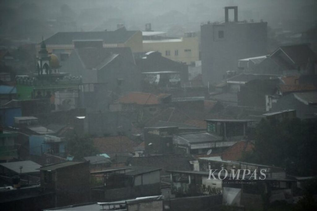 https://assetd.kompas.id/TmyuRup1jB7BBpKAo5uk4LIgD4o=/1024x681/filters:watermark(https://cdn-content.kompas.id/umum/kompas_main_logo.png,-16p,-13p,0)/https%3A%2F%2Fkompas.id%2Fwp-content%2Fuploads%2F2021%2F02%2Fb54980df-45a1-4ac1-94db-72ac5cbffbbd_jpg-720x479.jpg