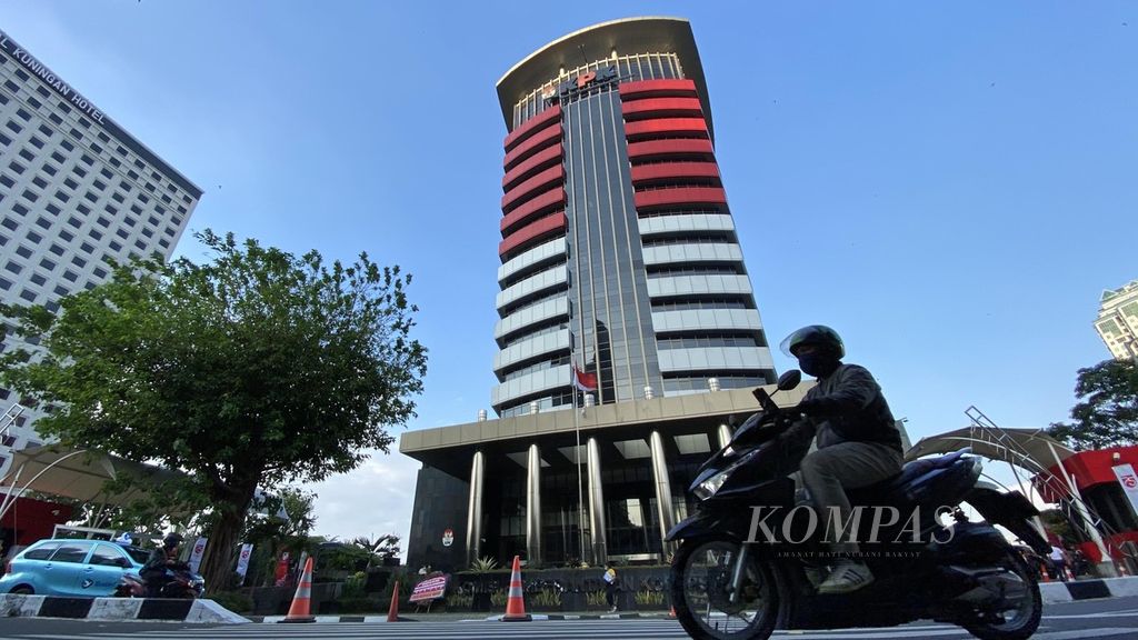 https://assetd.kompas.id/TuwQBM276ip69hffJ0pOQu-ZpzY=/1024x576/filters:watermark(https://cdn-content.kompas.id/umum/kompas_main_logo.png,-16p,-13p,0)/https%3A%2F%2Fkompas.id%2Fwp-content%2Fuploads%2F2020%2F07%2F03cd6af7-e8c4-4298-b297-0a036601004a_jpg.jpg