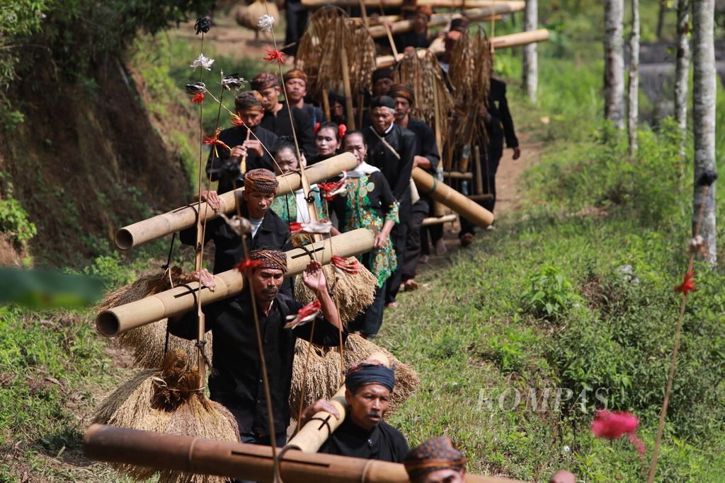https://assetd.kompas.id/U2ITaxtFmIisMo-Vl3mlMelsDyM=/1024x683/filters:watermark(https://cdn-content.kompas.id/umum/kompas_main_logo.png,-16p,-13p,0)/https%3A%2F%2Fkompas.id%2Fwp-content%2Fuploads%2F2020%2F06%2Fda8e6018-dff6-4875-a98d-1a6c8ce26d1a_jpg.jpg