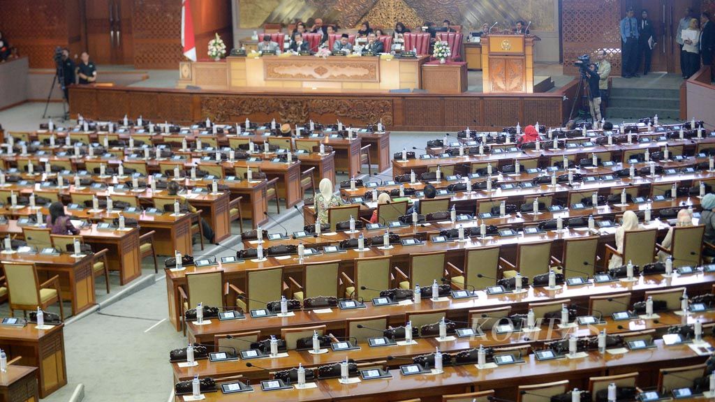 https://assetd.kompas.id/UI4zc4cPTG9uFNmgCEiMu_nPS0M=/1024x576/filters:watermark(https://cdn-content.kompas.id/umum/kompas_main_logo.png,-16p,-13p,0)/https%3A%2F%2Fkompas.id%2Fwp-content%2Fuploads%2F2019%2F09%2F20190917_ENGLISH-TAJUK_D_web_1568725165.jpg