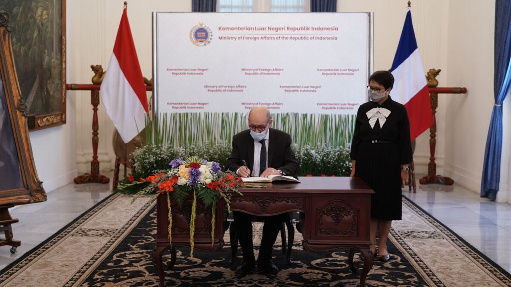 https://assetd.kompas.id/UNrK-tyB7iKJUSyz-oruR9SDEV4=/1024x576/https%3A%2F%2Fkompas.id%2Fwp-content%2Fuploads%2F2021%2F11%2FAVS00020_1637736663.jpg