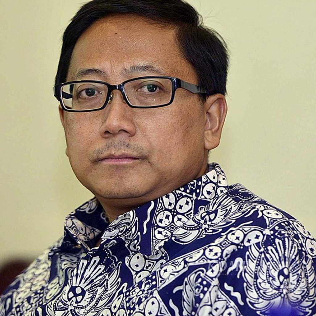 https://assetd.kompas.id/USUwyn7zx_WEWxBWApdR2_STsao=/1024x1024/filters:watermark(https://cdn-content.kompas.id/umum/kompas_main_logo.png,-16p,-13p,0)/https%3A%2F%2Fkompas.id%2Fwp-content%2Fuploads%2F2019%2F02%2F473250_getattachment6e0e3c84-9a62-4af1-8423-5778ddbaadb1464635-720x720_1550028037.jpg