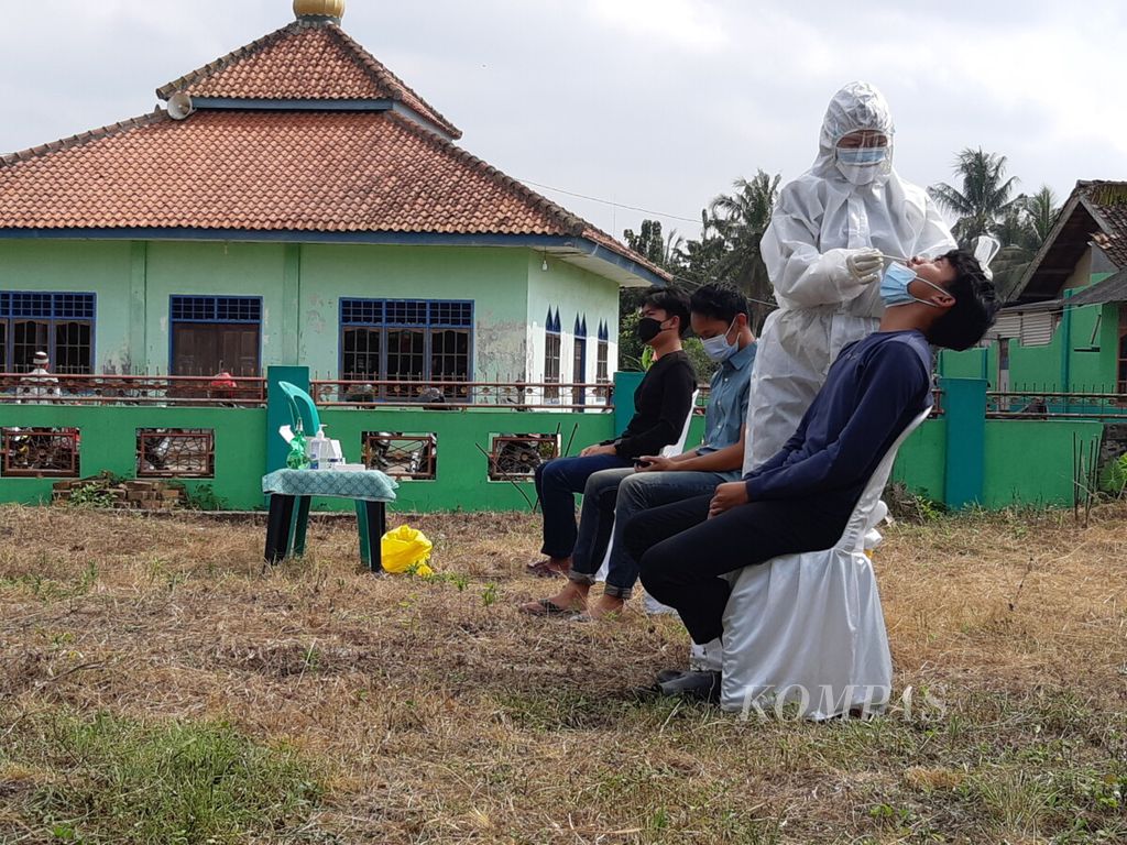 https://assetd.kompas.id/UeRLBV9mtYiJ7T-YZe9LV70r3zg=/1024x768/filters:watermark(https://cdn-content.kompas.id/umum/kompas_main_logo.png,-16p,-13p,0)/https%3A%2F%2Fkompas.id%2Fwp-content%2Fuploads%2F2021%2F08%2F20170101_225053_1628854712.jpg