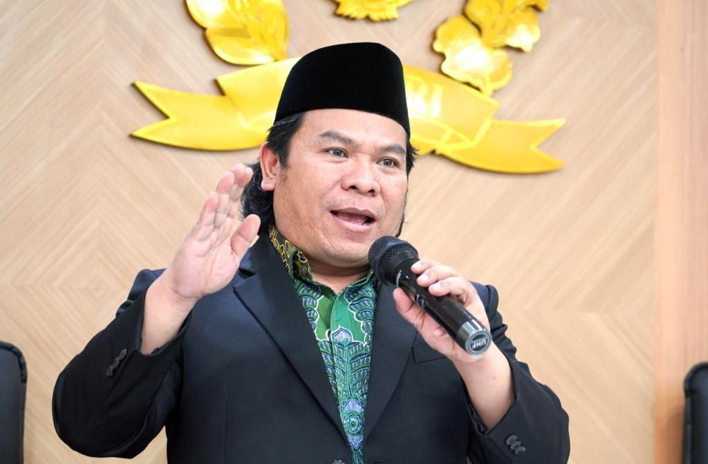 https://assetd.kompas.id/UmBBdsHXusb_jDQQ21W51HlyBlY=/1024x671/https%3A%2F%2Fkompas.id%2Fwp-content%2Fuploads%2F2021%2F02%2F9e319ff2-e331-4cfd-a53a-a1f1955fc033_1613120197.jpg