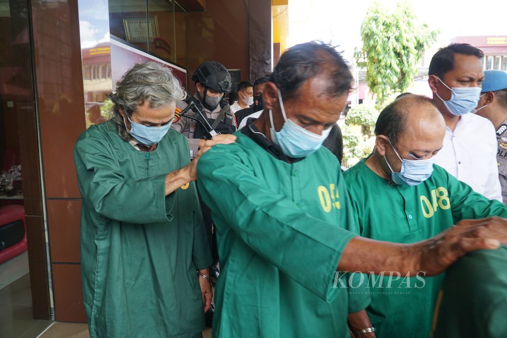 https://assetd.kompas.id/Uqcnc6AL69OGIR5MwPmT_GgXdPI=/1024x683/filters:watermark(https://cdn-content.kompas.id/umum/kompas_main_logo.png,-16p,-13p,0)/https%3A%2F%2Fkompas.id%2Fwp-content%2Fuploads%2F2021%2F11%2F86a2b05e-b6f3-4e62-88c1-5c07dce4afca_JPG.jpg