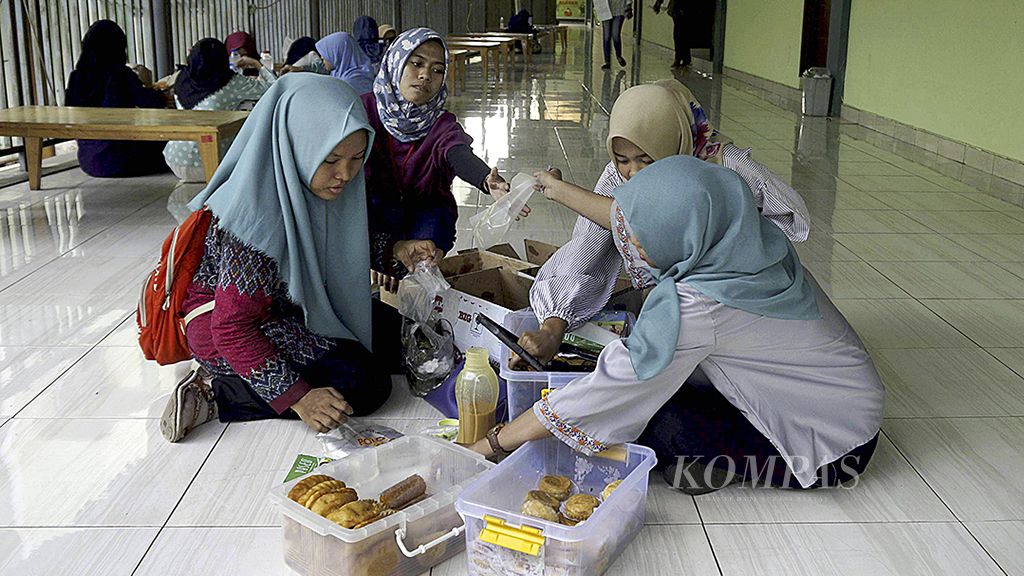 https://assetd.kompas.id/UrMMR5u1p_kNmN04LpclysOLw58=/1024x576/filters:watermark(https://cdn-content.kompas.id/umum/kompas_main_logo.png,-16p,-13p,0)/https%3A%2F%2Fkompas.id%2Fwp-content%2Fuploads%2F2018%2F05%2F476591_getattachment76757709-b789-4447-b7a7-180ef9cbbd89467996.jpg