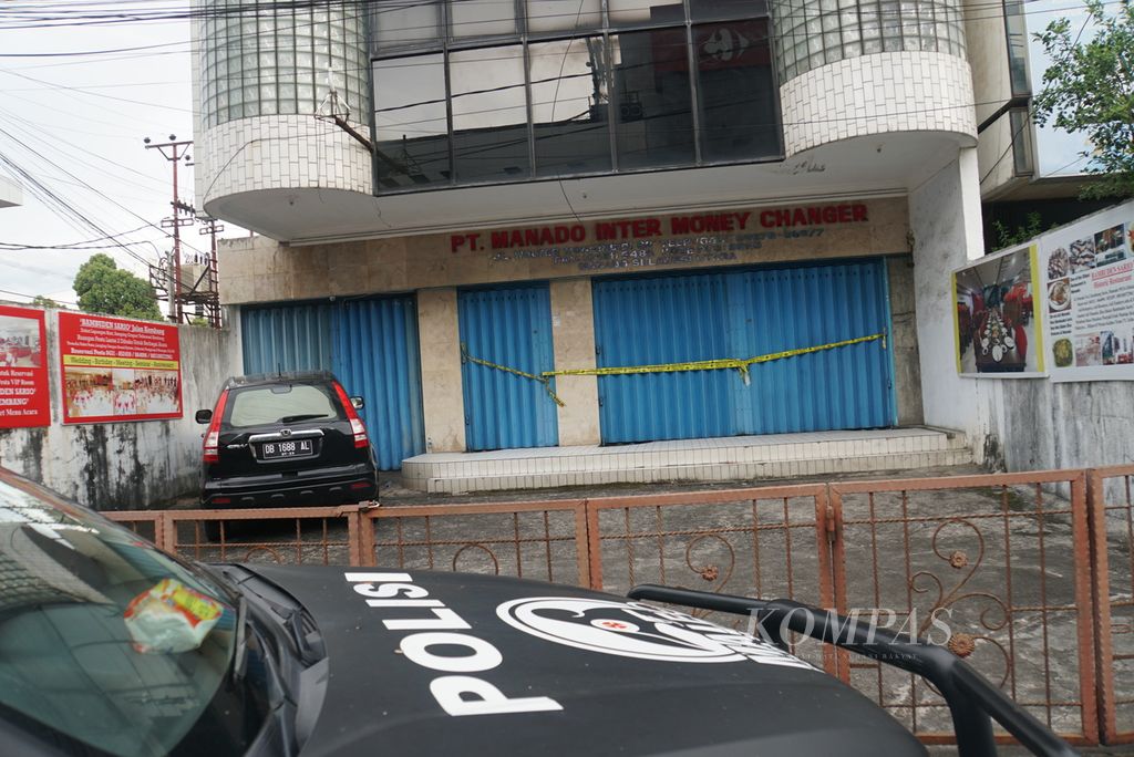 https://assetd.kompas.id/UrxzDa3HYhwWjPxK-ndtuKhog5I=/1024x684/filters:watermark(https://cdn-content.kompas.id/umum/kompas_main_logo.png,-16p,-13p,0)/https%3A%2F%2Fkompas.id%2Fwp-content%2Fuploads%2F2021%2F10%2F19a17b18-04de-4074-8064-e3ff5a8f1c7a_jpg.jpg