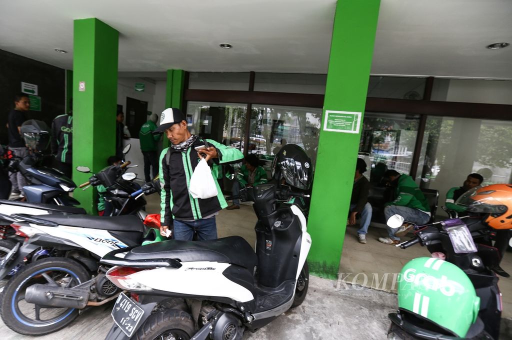 https://assetd.kompas.id/V9lCV07_d6Xhbo8ZOmwuryVr9QU=/1024x680/filters:watermark(https://cdn-content.kompas.id/umum/kompas_main_logo.png,-16p,-13p,0)/https%3A%2F%2Fkompas.id%2Fwp-content%2Fuploads%2F2019%2F10%2F7ab86af4-6c45-4a21-9164-47eb8fe5542f_jpg.jpg