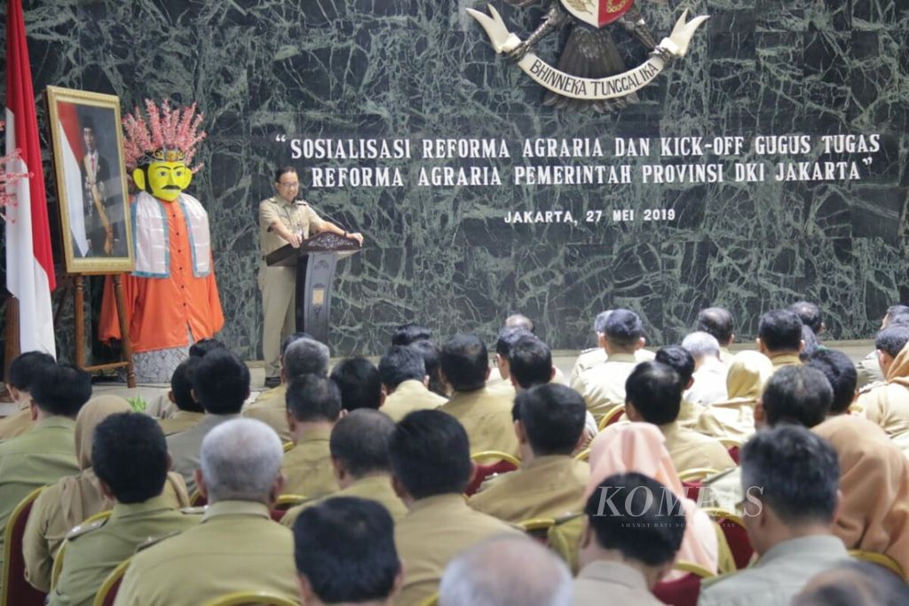 https://assetd.kompas.id/VGyiUZLXHGJW3MRmuoFJMXdISXg=/1024x683/filters:watermark(https://cdn-content.kompas.id/umum/kompas_main_logo.png,-16p,-13p,0)/https%3A%2F%2Fkompas.id%2Fwp-content%2Fuploads%2F2019%2F05%2F3guber20190527120031_1558963233.jpeg