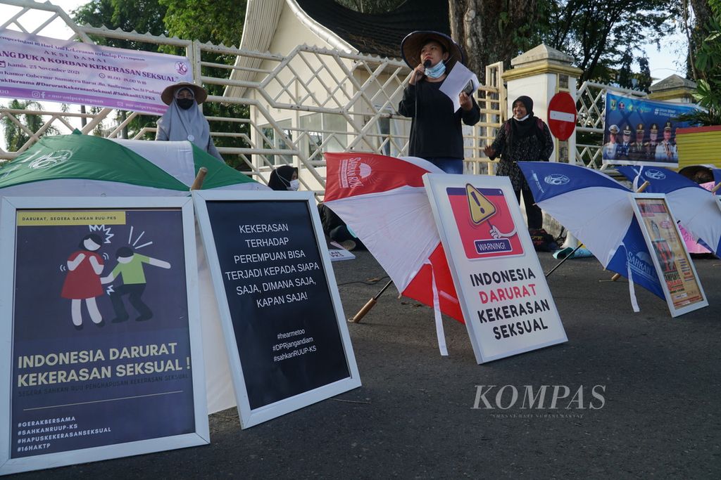 https://assetd.kompas.id/VZLBn7JAFZ7f75rVo3ZwcRm6a1U=/1024x683/filters:watermark(https://cdn-content.kompas.id/umum/kompas_main_logo.png,-16p,-13p,0)/https%3A%2F%2Fkompas.id%2Fwp-content%2Fuploads%2F2021%2F11%2F7b464356-b6dc-416d-a869-2fdadfe54cf3_JPG.jpg