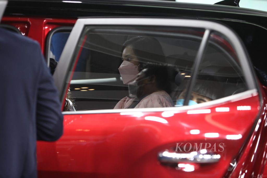 https://assetd.kompas.id/Vf6ZwTmJHaf9cLj2CXINypB8J_s=/1024x683/filters:watermark(https://cdn-content.kompas.id/umum/kompas_main_logo.png,-16p,-13p,0)/https%3A%2F%2Fkompas.id%2Fwp-content%2Fuploads%2F2021%2F11%2FIMG_3986_1637928591.jpg