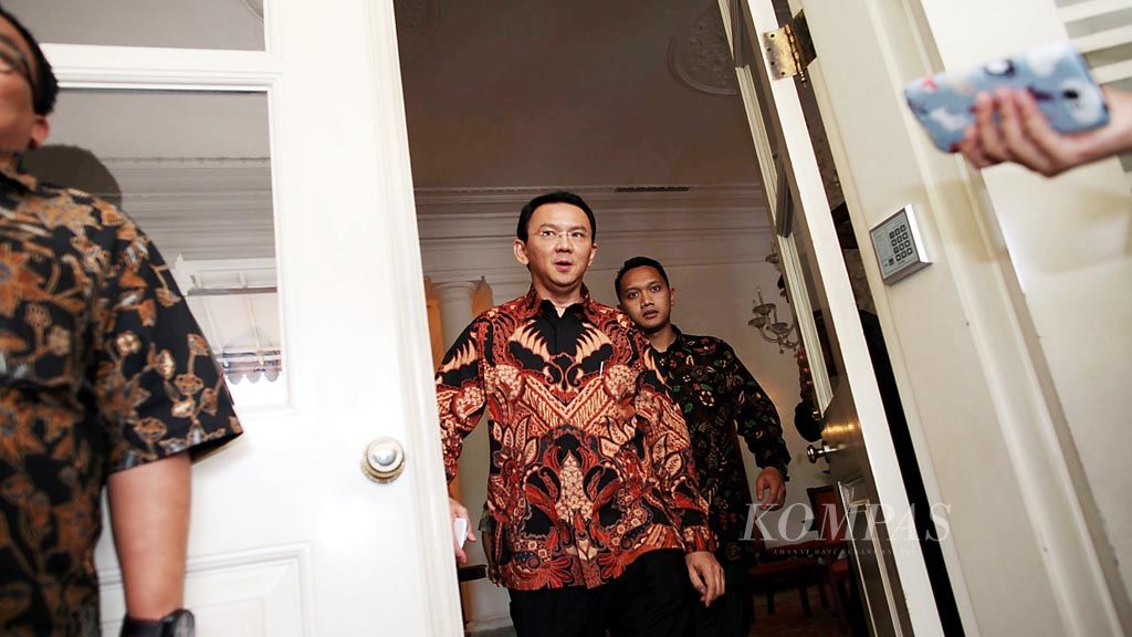 https://assetd.kompas.id/VtJyTO07CGXXfU6dmTu6hFezrAc=/1024x576/filters:watermark(https://cdn-content.kompas.id/umum/kompas_main_logo.png,-16p,-13p,0)/https%3A%2F%2Fkompas.id%2Fwp-content%2Fuploads%2F2019%2F01%2Fkompas_tark_20303511_94_0.jpeg