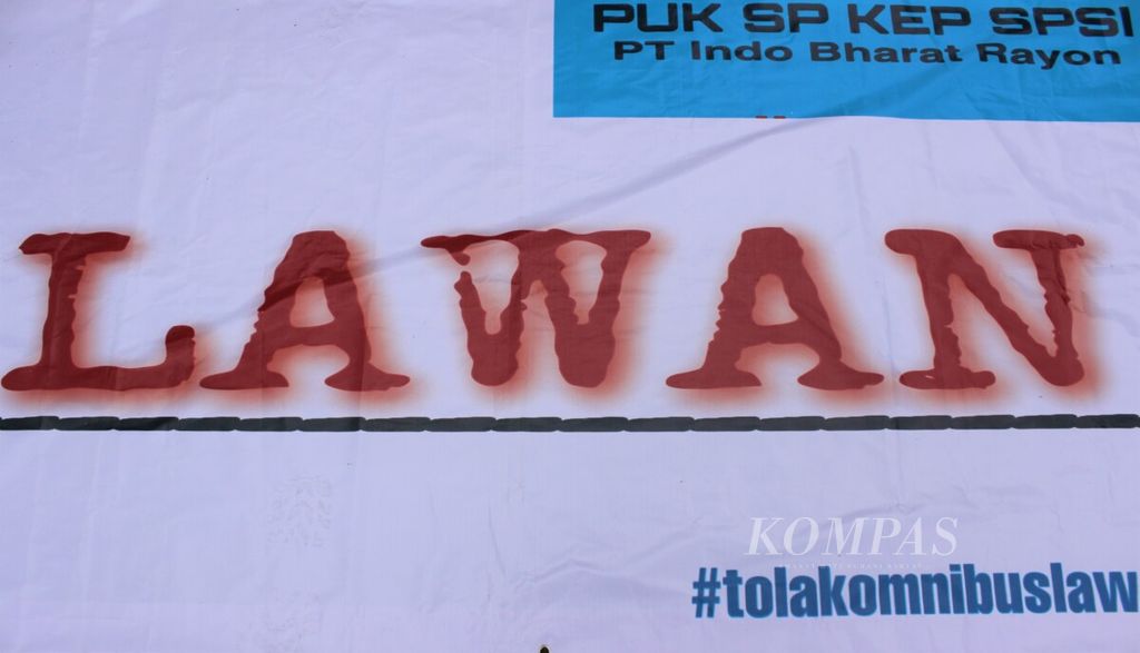 https://assetd.kompas.id/WL-mC8Mfu_Sig6zCPwaGIvWXdLE=/1024x587/filters:watermark(https://cdn-content.kompas.id/umum/kompas_main_logo.png,-16p,-13p,0)/https%3A%2F%2Fkompas.id%2Fwp-content%2Fuploads%2F2021%2F11%2F20211125TAM-03_1637827181.jpg