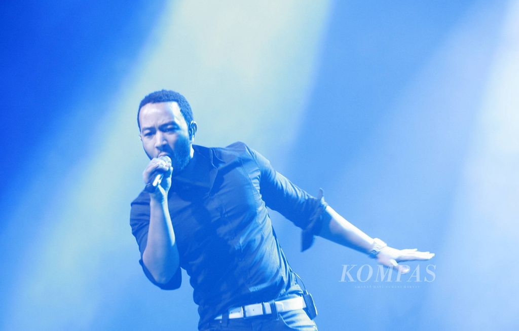 John Legend tampil memukau pada hari pertama Jakarta International Java Jazz Festival di Jakarta International Expo, Kemayoran, Jakarta, Jumat (5/3/2010) malam. Legend kembali tampil dalam konser di Sentul, Kabupaten Bogor, Jabar, Minggu (6/10/2024).