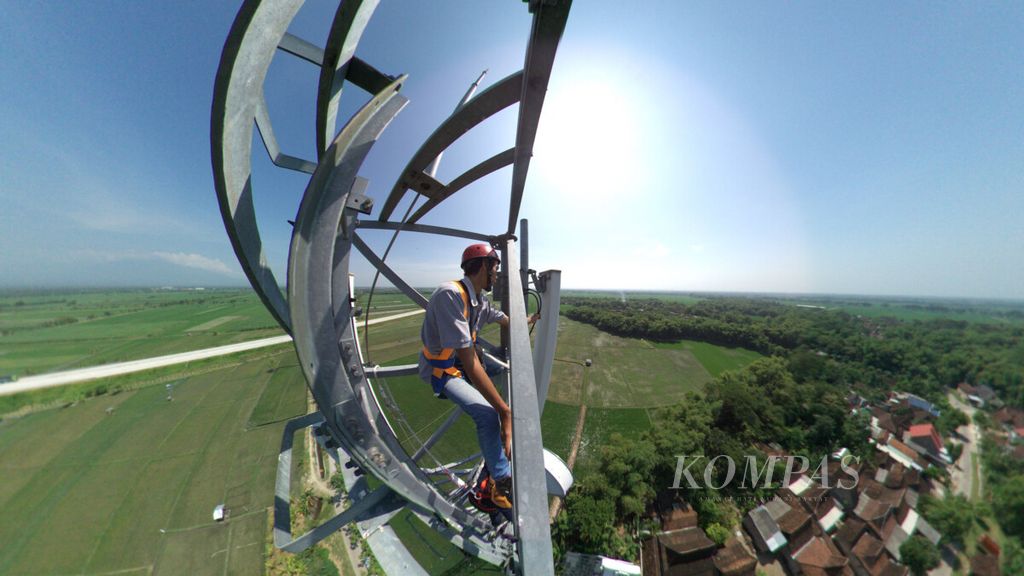 https://assetd.kompas.id/WxgOx94EUVIbIL70EDV1em2eJVo=/1024x576/filters:watermark(https://cdn-content.kompas.id/umum/kompas_main_logo.png,-16p,-13p,0)/https%3A%2F%2Fkompas.id%2Fwp-content%2Fuploads%2F2019%2F05%2F20190512UKI_01_1557649336.jpg