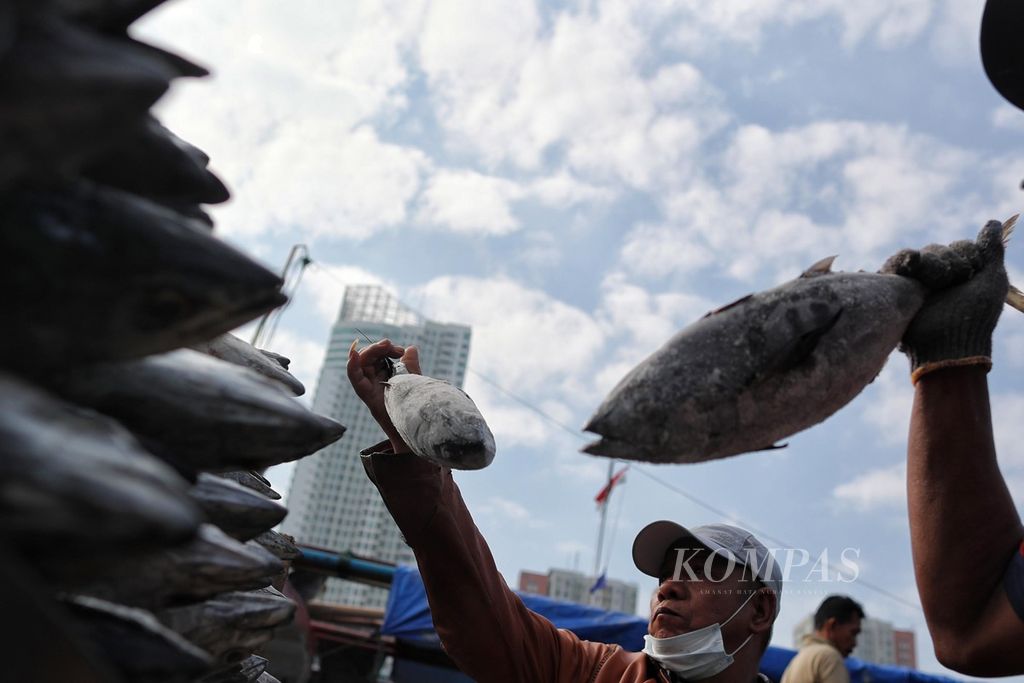 https://assetd.kompas.id/X6VEwNp4o0oAbXwvKbG8W0C5MVM=/1024x683/filters:watermark(https://cdn-content.kompas.id/umum/kompas_main_logo.png,-16p,-13p,0)/https%3A%2F%2Fkompas.id%2Fwp-content%2Fuploads%2F2021%2F08%2Fe8f5c7e3-59e7-4c1a-ac16-d22cd5375a6e_jpg.jpg