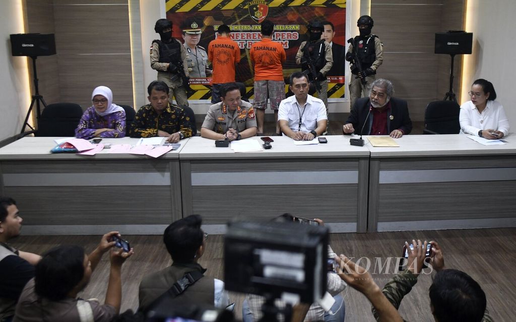 https://assetd.kompas.id/XAp1-73SB1eiJYnw2bO2GEp0Koo=/1024x639/filters:watermark(https://cdn-content.kompas.id/umum/kompas_main_logo.png,-16p,-13p,0)/https%3A%2F%2Fkompas.id%2Fwp-content%2Fuploads%2F2020%2F01%2Ff7407263-4a1e-4053-a9c4-061f9cc0eb6a_jpg.jpg