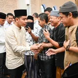 Shalat Idul Adha di Surakarta, Wapres Gibran Dengar Ceramah soal Keikhlasan
