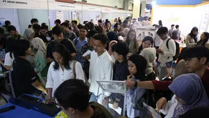 Ekonomi Melambat, Pekerja Terdidik Rentan Menganggur