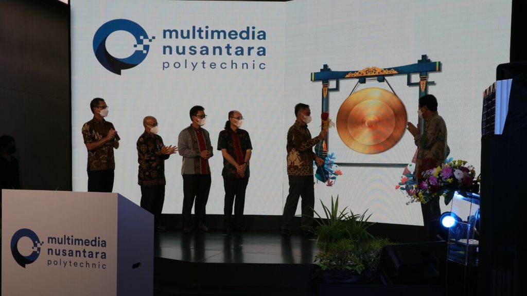 https://assetd.kompas.id/Y1PoK6qLXhGzBy3205hJ2SIHV2o=/1024x576/https%3A%2F%2Fkompas.id%2Fwp-content%2Fuploads%2F2021%2F09%2Fperesmian-MNP-Secara-virtual-pemukulan-gong-dilakukan-sebagai-penanda-resmi-berdirinya-MNP._1631970847.jpg