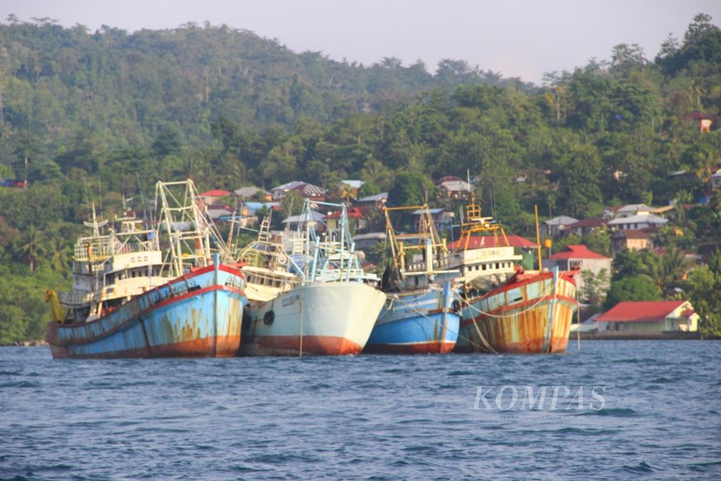 https://assetd.kompas.id/YKHAoyihJtvVKw2iueKDDhS_mxw=/1024x683/filters:watermark(https://cdn-content.kompas.id/umum/kompas_main_logo.png,-16p,-13p,0)/https%3A%2F%2Fkompas.id%2Fwp-content%2Fuploads%2F2019%2F12%2F1edf4018-f225-4427-957a-5473c6f301fc_jpg.jpg