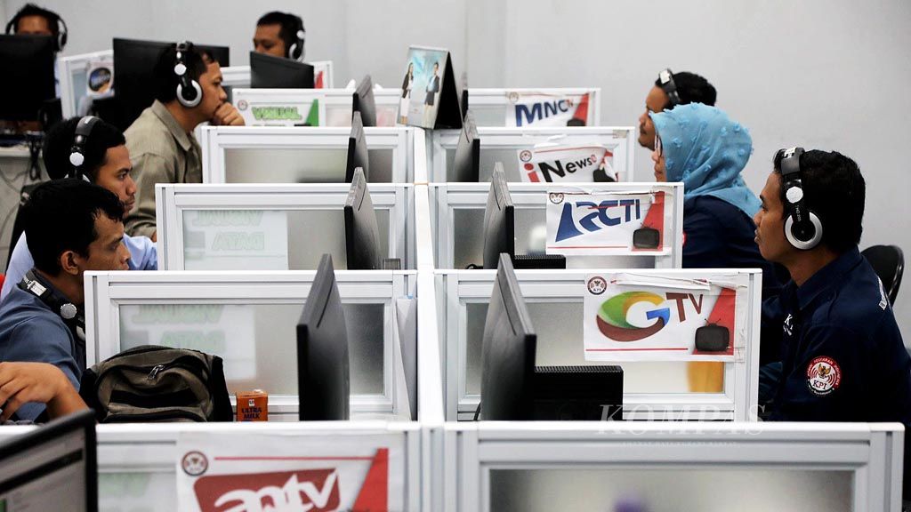 https://assetd.kompas.id/YceDngM9qDeWEg8u54bJbUxb5Dw=/1024x576/filters:watermark(https://cdn-content.kompas.id/umum/kompas_main_logo.png,-16p,-13p,0)/https%3A%2F%2Fkompas.id%2Fwp-content%2Fuploads%2F2018%2F08%2F20180801_KPI_A_web.jpg