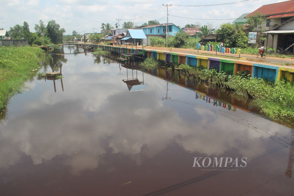 https://assetd.kompas.id/YfN0hrv73QI63nbFXsMRT15jxRo=/1024x683/filters:watermark(https://cdn-content.kompas.id/umum/kompas_main_logo.png,-16p,-13p,0)/https%3A%2F%2Fkompas.id%2Fwp-content%2Fuploads%2F2019%2F10%2FIMG_0811_1571127497.jpg