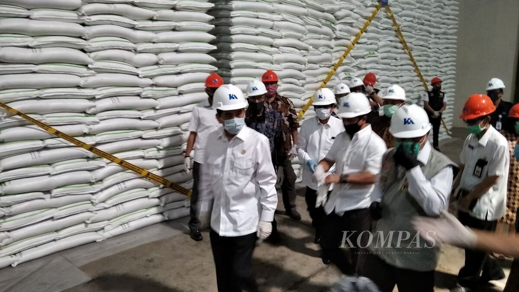 https://assetd.kompas.id/YuFZ4VnlU2-wDBZopVwMyYlpeGQ=/1024x576/filters:watermark(https://cdn-content.kompas.id/umum/kompas_main_logo.png,-16p,-13p,0)/https%3A%2F%2Fkompas.id%2Fwp-content%2Fuploads%2F2020%2F05%2F72754e76-67d4-4f8a-89c9-0ccab4de421a_jpg.jpg
