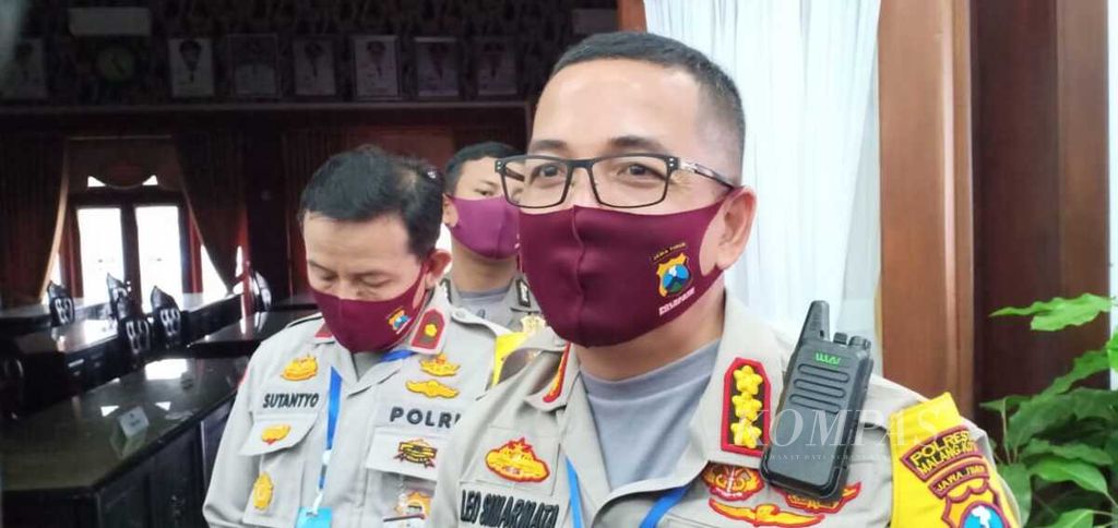 Kepala Kepolisian Resor Metro Jakarta Timur Komisaris Besar Leonardus Simarmata