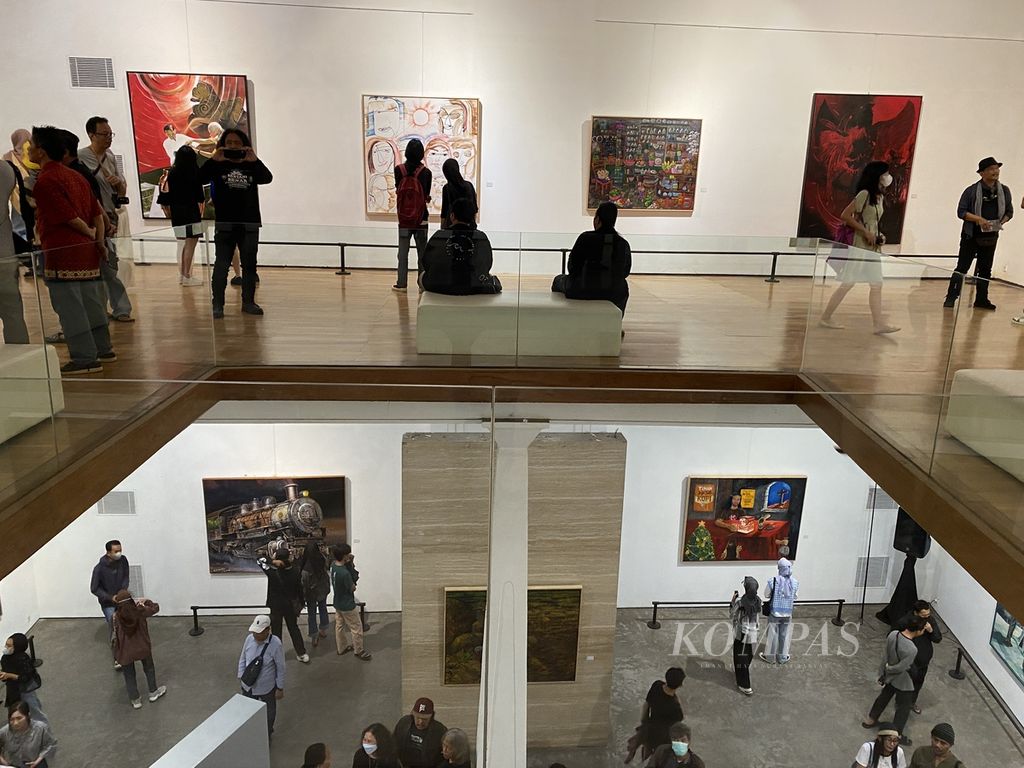 Suasana pembukaan pameran seni rupa bertajuk Seni Agawe Santoso di Semarang Contemporary Art Gallery, Kota Semarang, Jawa Tengah, Kamis (23/2/2023).
