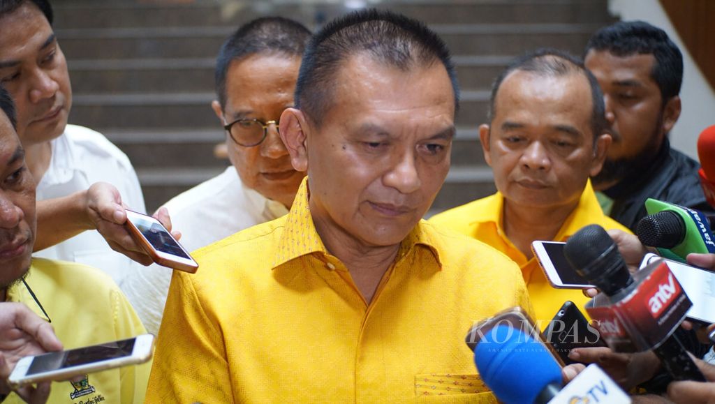 Sekjen Golkar Lodewijk F Paulus