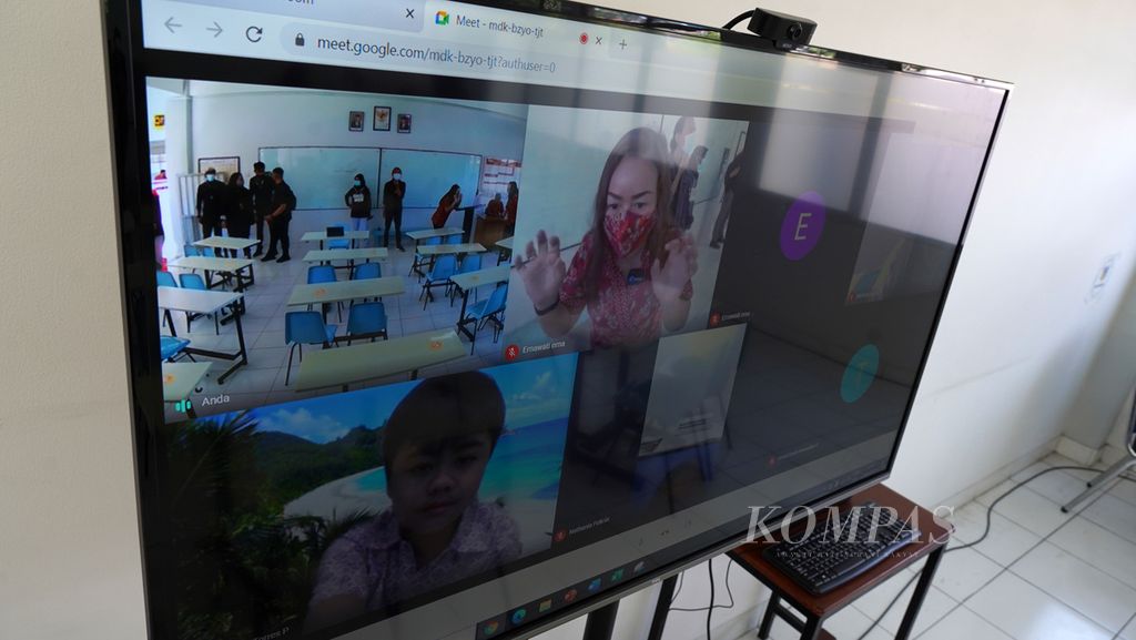 https://assetd.kompas.id/_RUld-YiIItTkq1SGzy8oQD9oHY=/1024x577/filters:watermark(https://cdn-content.kompas.id/umum/kompas_main_logo.png,-16p,-13p,0)/https%3A%2F%2Fkompas.id%2Fwp-content%2Fuploads%2F2021%2F05%2Fd909c7a0-9061-44b1-9f02-028eb92ecd6f_jpg.jpg