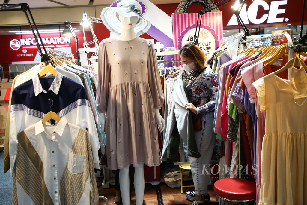 https://assetd.kompas.id/_mwm7k-e0v5JKRfZkc9eU7UUCJs=/1024x682/filters:watermark(https://cdn-content.kompas.id/umum/kompas_main_logo.png,-16p,-13p,0)/https%3A%2F%2Fkompas.id%2Fwp-content%2Fuploads%2F2021%2F11%2F4b920759-2ea3-427b-9133-3b0f9f66f108_jpg.jpg