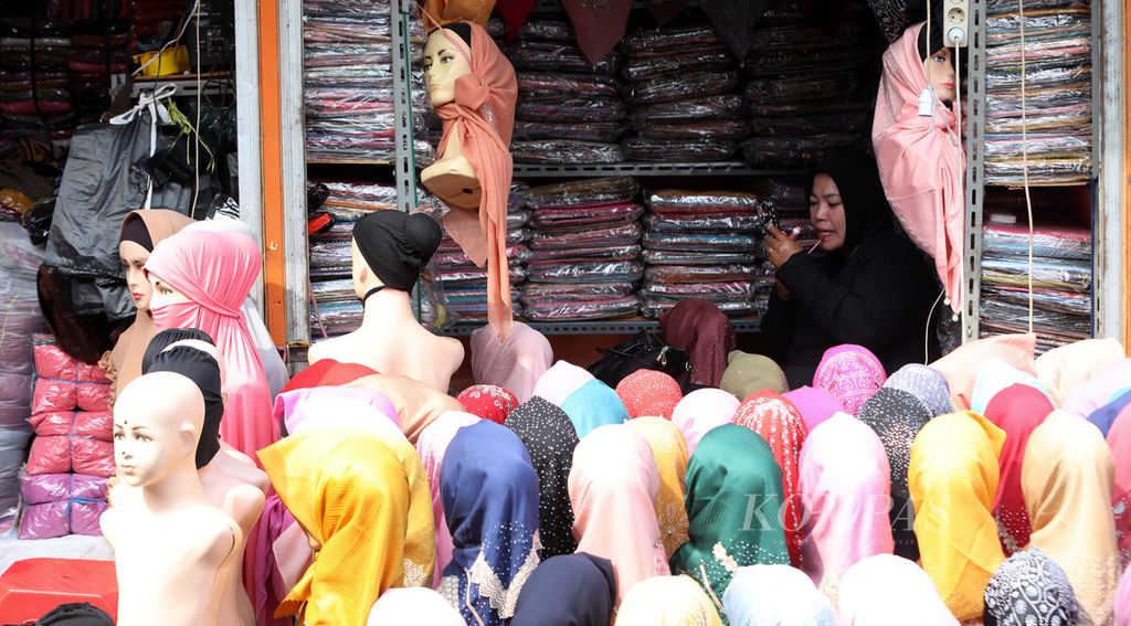 https://assetd.kompas.id/_qUkAzC36vxt1-72CztuMM8NsgM=/1024x567/filters:watermark(https://cdn-content.kompas.id/umum/kompas_main_logo.png,-16p,-13p,0)/https%3A%2F%2Fkompas.id%2Fwp-content%2Fuploads%2F2020%2F06%2F6f6c8750-da79-4a52-b3bb-97250b9cd84c_jpg.jpg