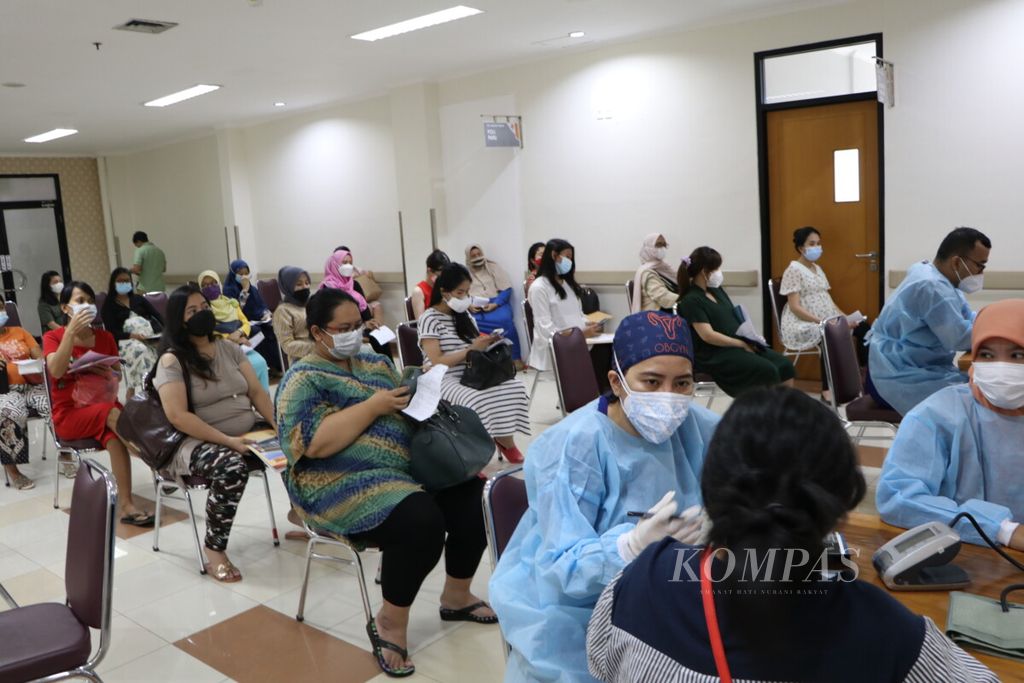 https://assetd.kompas.id/_zEPIhM0BNp0hYYpo4tzrAB9wyw=/1024x683/filters:watermark(https://cdn-content.kompas.id/umum/kompas_main_logo.png,-16p,-13p,0)/https%3A%2F%2Fkompas.id%2Fwp-content%2Fuploads%2F2021%2F09%2FIMG_2533_1630496003.jpg