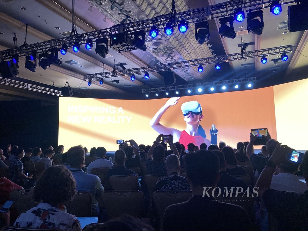 Qualcomm meluncurkan cip baru khusus untuk perangkat realitas tertambahkan (<i>augmented reality</i>), dalam acara Qualcomm Summit 2022 di Maui, Hawaii, Amerika Serikat, Rabu (16/11/2022) waktu setempat atau Kamis (17/11) WIB.