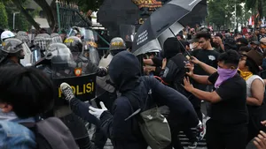 Parents of Semarang May Day Riot Suspect Say Their Son Was a Victim, Not a Perpetrator of Violence