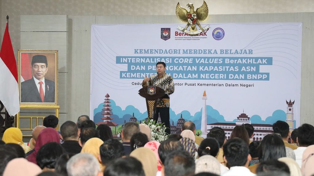 https://assetd.kompas.id/a_5ZHtf58bSN63OP7VIMtAHBrfY=/1024x576/https%3A%2F%2Ftaja.kompas.id%2Fwp-content%2Fuploads%2F2024%2F09%2Fkemendagri-3.jpeg