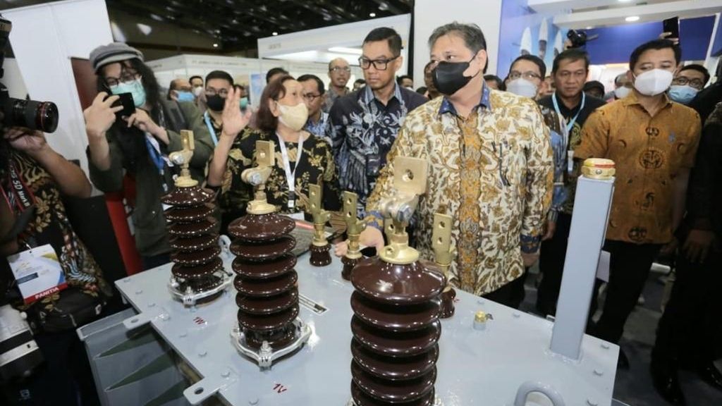 https://assetd.kompas.id/ahiQz9dSdJDcN_hoWbWUVaQR9-I=/1024x576/https%3A%2F%2Fkompas.id%2Fwp-content%2Fuploads%2F2022%2F11%2F241122-PLN-2.jpg