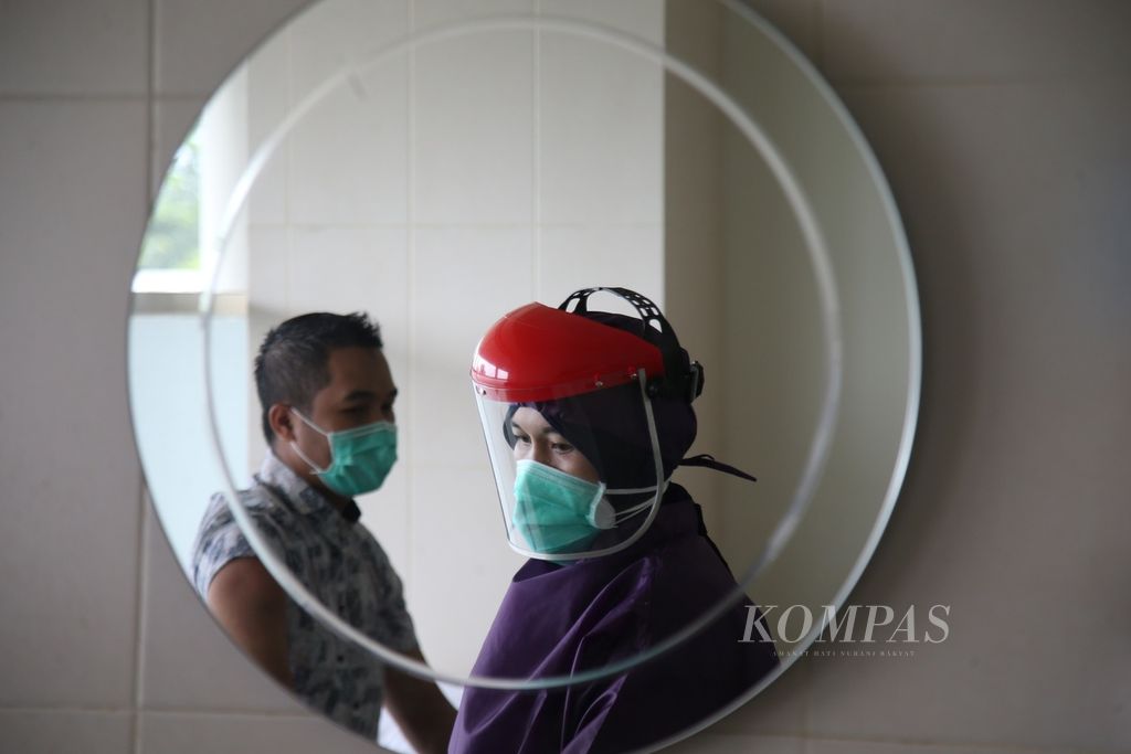 https://assetd.kompas.id/bBBlJo0o7zkvqZLAbEL7TVG-lTM=/1024x683/filters:watermark(https://cdn-content.kompas.id/umum/kompas_main_logo.png,-16p,-13p,0)/https%3A%2F%2Fkompas.id%2Fwp-content%2Fuploads%2F2021%2F01%2Fd2c141b2-9a09-4c40-b49f-ab818f7a8dec_jpg.jpg