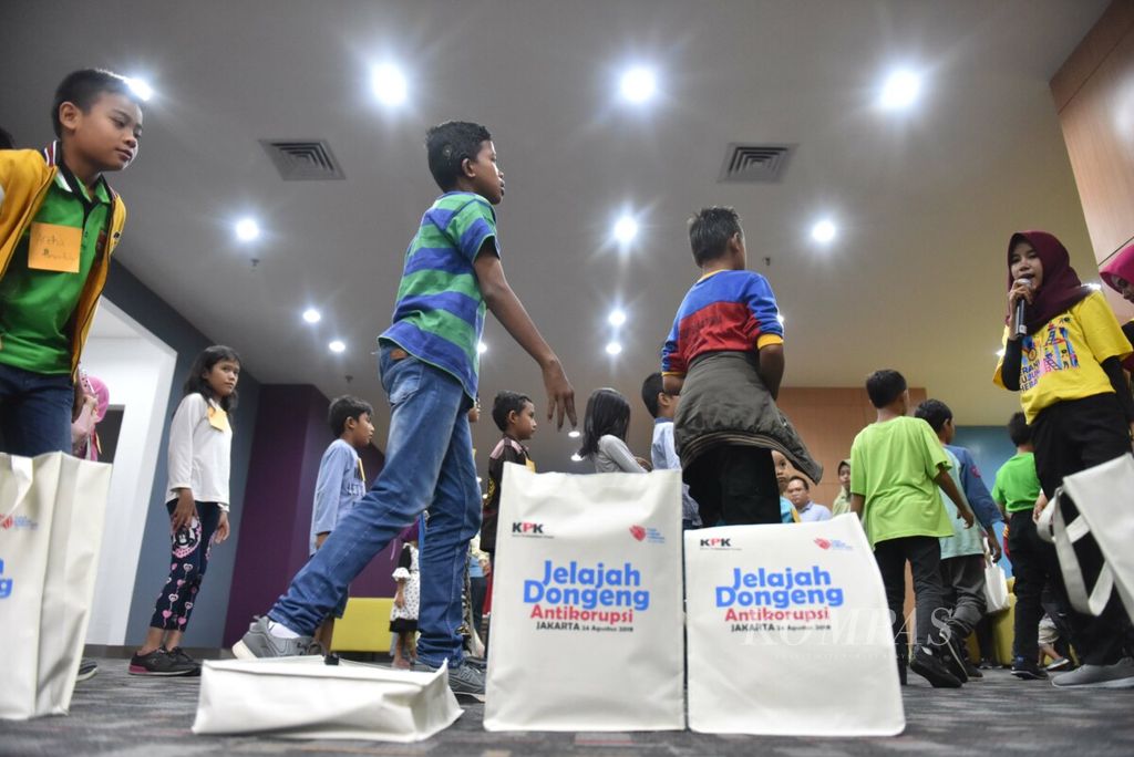 https://assetd.kompas.id/bF-1olqSOaxqTCv8FFnFIf7TSBU=/1024x684/filters:watermark(https://cdn-content.kompas.id/umum/kompas_main_logo.png,-16p,-13p,0)/https%3A%2F%2Fkompas.id%2Fwp-content%2Fuploads%2F2019%2F12%2F20190924WAK8_1566627021.jpg