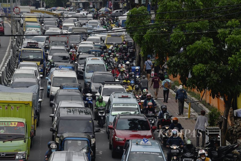 https://assetd.kompas.id/bGPeSz1QioFLMFCr2aIoNFde-7I=/1024x683/filters:watermark(https://cdn-content.kompas.id/umum/kompas_main_logo.png,-16p,-13p,0)/https%3A%2F%2Fkompas.id%2Fwp-content%2Fuploads%2F2021%2F12%2F577fc167-b792-4f13-a9db-797d0323d4a3_jpg.jpg