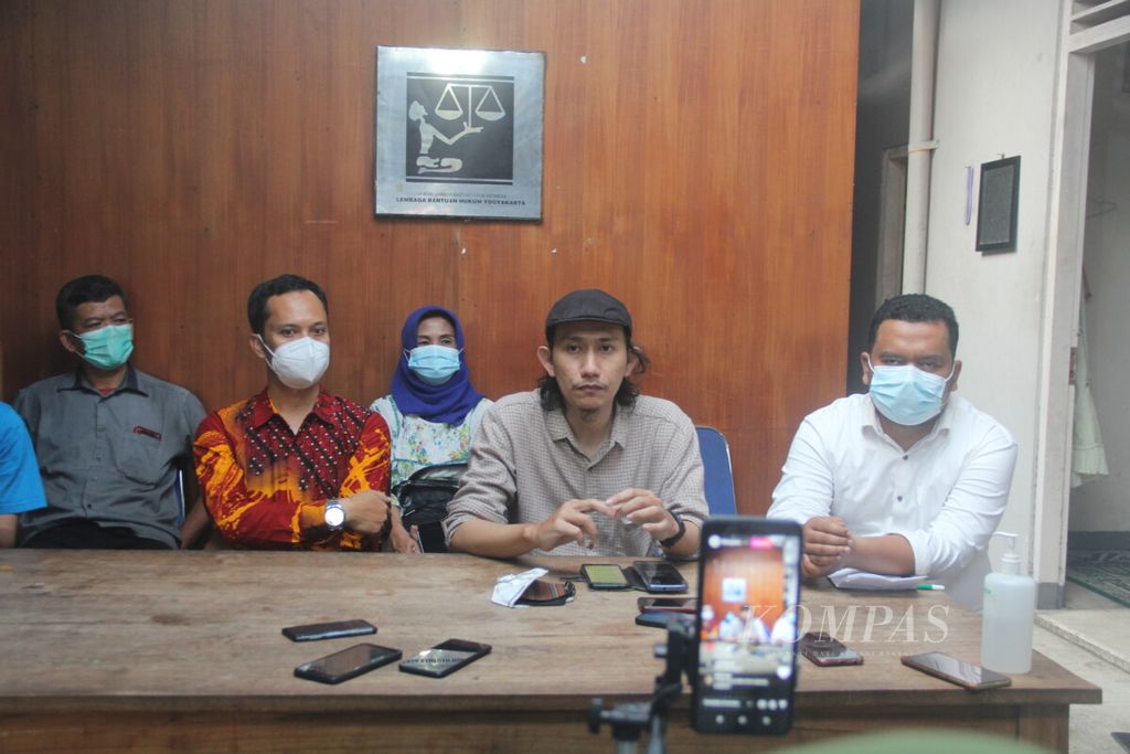 https://assetd.kompas.id/buHrDsSeFESFe0j2Q792_iWYTnE=/1024x683/filters:watermark(https://cdn-content.kompas.id/umum/kompas_main_logo.png,-16p,-13p,0)/https%3A%2F%2Fkompas.id%2Fwp-content%2Fuploads%2F2021%2F09%2FIMG_9686_1631967698.jpg